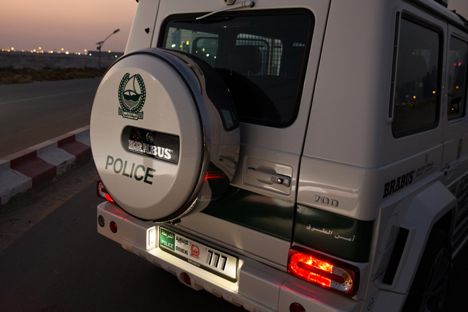 Brabus-Mercedes-Benz-G63-AMG-Joins-Dubai-Police-Fleet-02