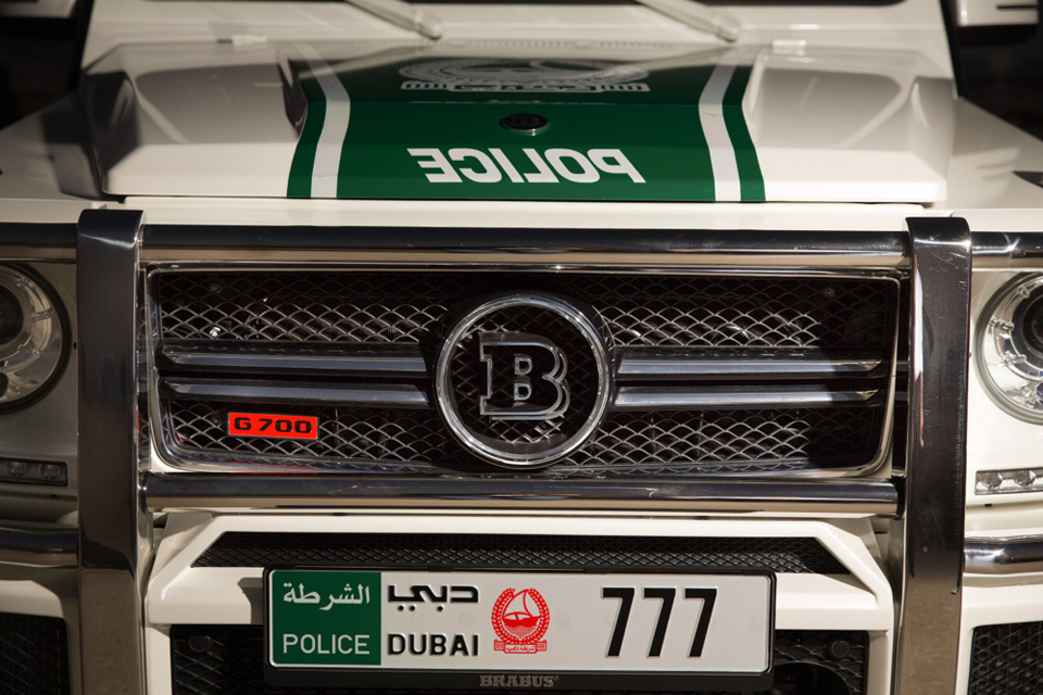 Brabus-Mercedes-Benz-G63-AMG-Joins-Dubai-Police-Fleet-04