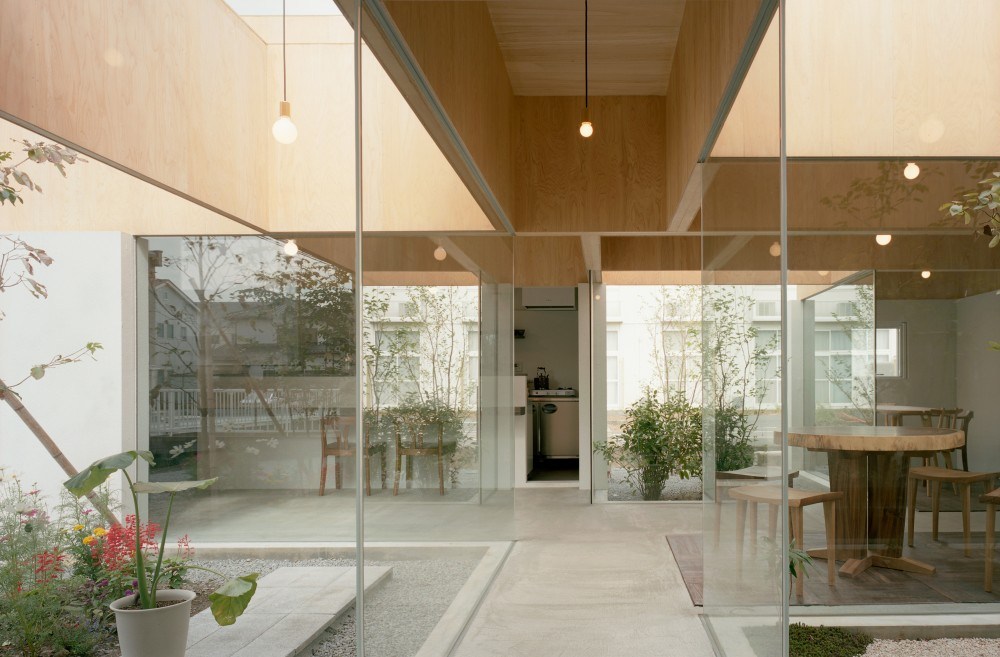 Table-Hat-by-Hiroyuki-Shinozaki-Architects-Yellowtrace-04