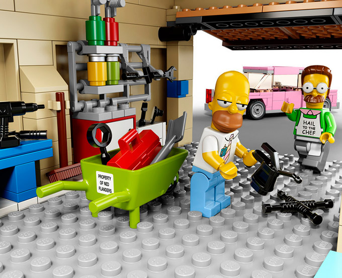 The-Simpsons-LEGO-Set-Is-Official-5