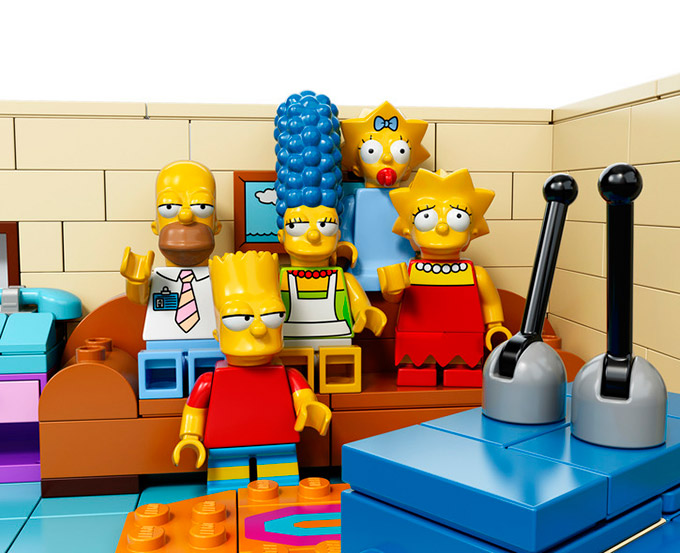 The-Simpsons-LEGO-Set-Is-Official_1
