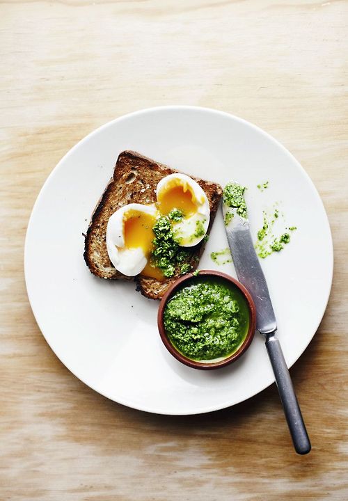 boiled-egg-on-toast-with-pesto